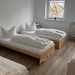 Gemuetliche Direkt Am Bahnhof Perfekte Lage *