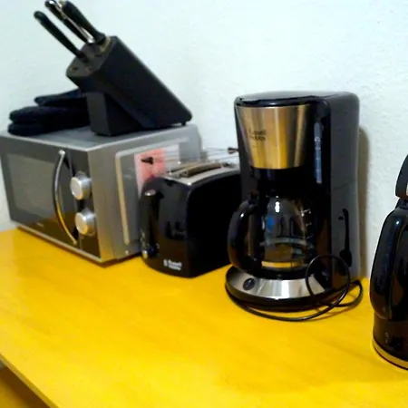 Gemuetliche Direkt Am Bahnhof Perfekte Lage