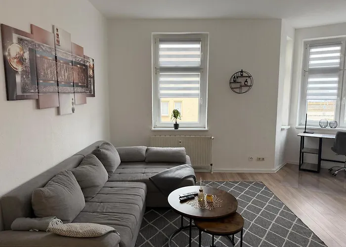 Gemuetliche Direkt Am Bahnhof Perfekte Lage Apartment