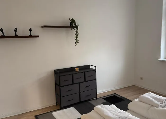 Gemuetliche Direkt Am Bahnhof Perfekte Lage *