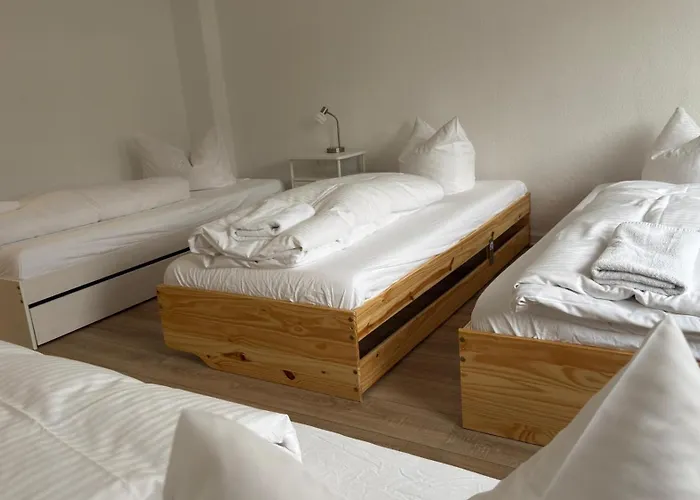 Gemuetliche Direkt Am Bahnhof Perfekte Lage