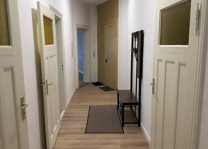 Gemuetliche Direkt Am Bahnhof Perfekte Lage